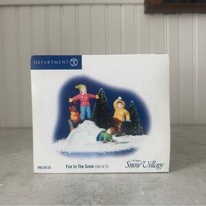 Department 56 Snow Village FUN IN THE SNOW 2pc Accessory Kids Fort EUC #56.55125